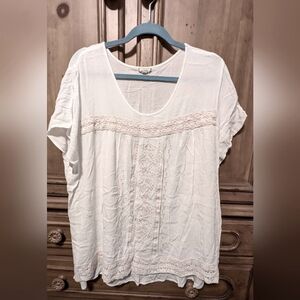 Women's Ivory Lace Detail Top